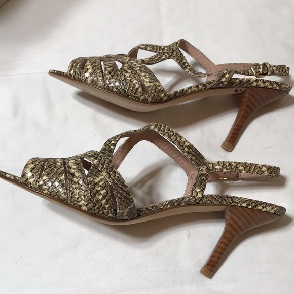 Stuart Weitzman snake embossed heels. NWOT - Picture 5 of 6